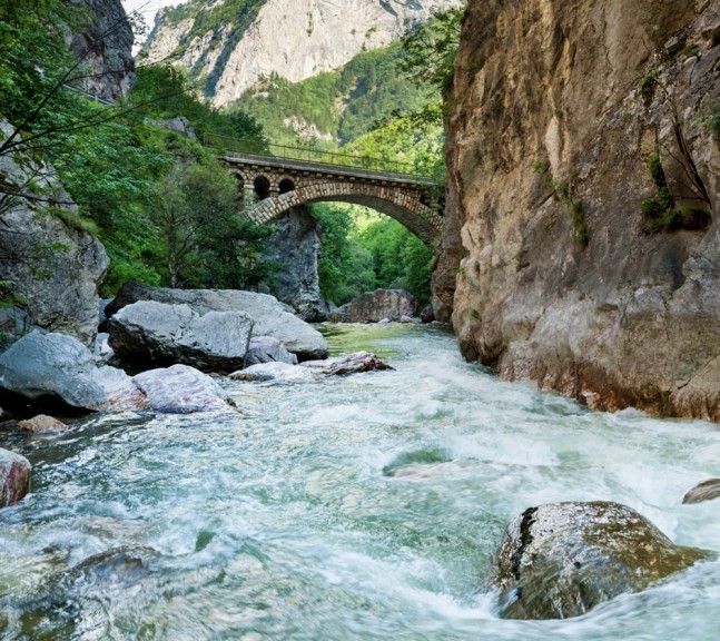 Die Region um Rugova könnte sich zu einer touristischen Perle entwickeln. Hier spielten die legendären Reiseerzählungen von Karl May rund um den „Schut“.